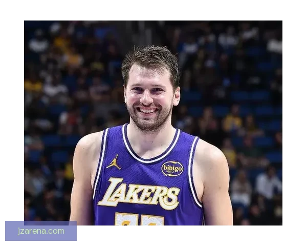 东契奇生涯单节得分20+32次追平哈登仅次库里科比历史第三